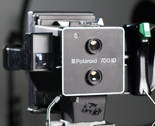 10501 | polaroid 700 ID