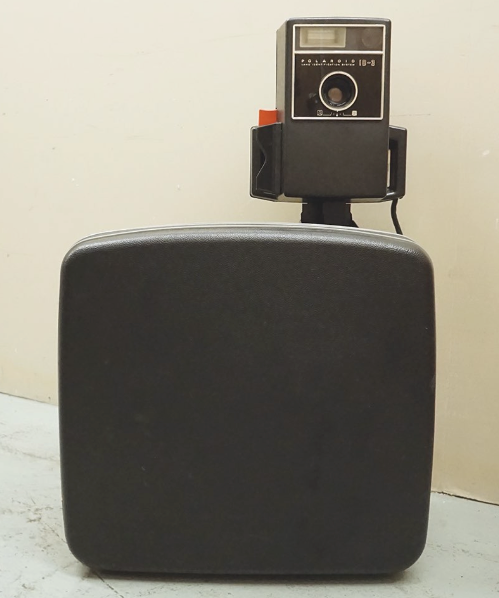 10501 | polaroid ID-3