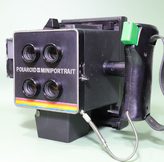 10501 | polaroid miniportrait 402 (02)