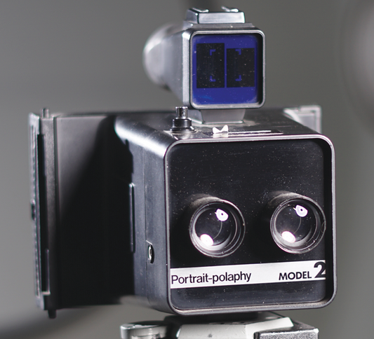 10501 | Portrait-polaphy model 2