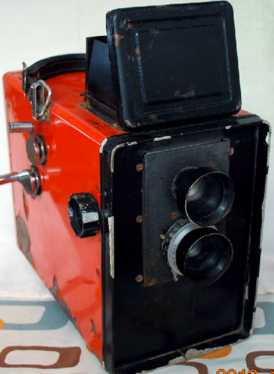 10601 | Changchun 長春 Instant camera