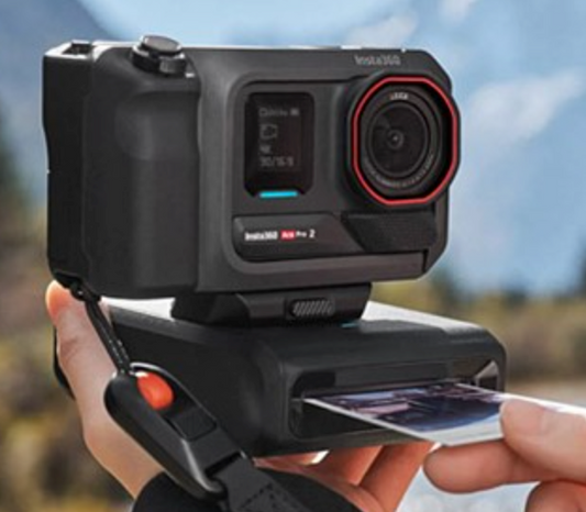 10703 | Insta360 ACE pro 2 + printer