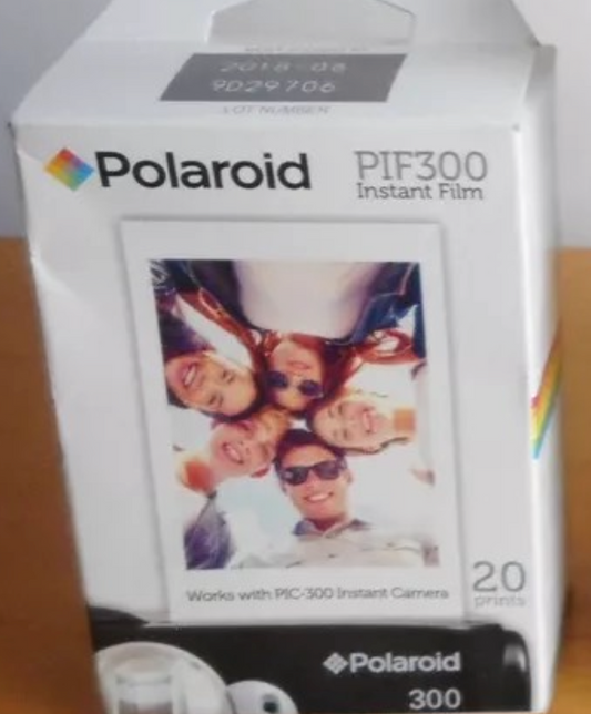 20203 | polaroid 300 2x (01)