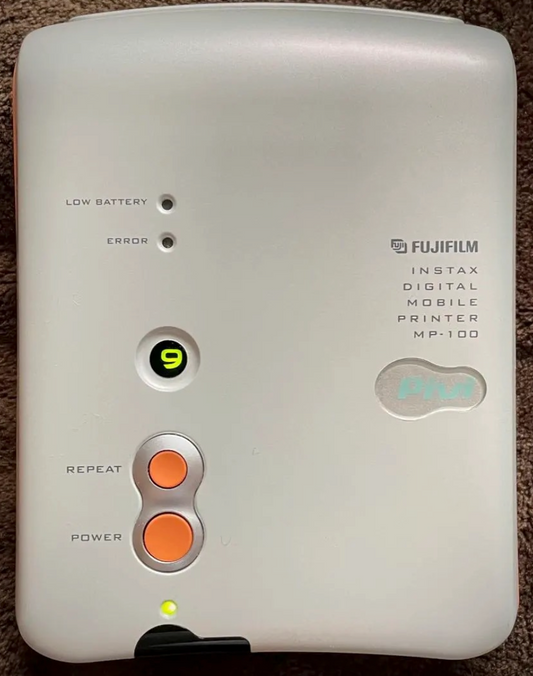 30901 | pivi (01) MP-100 (01) white  / orange