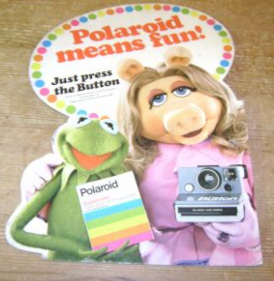 40621 | stand 002 miss piggy