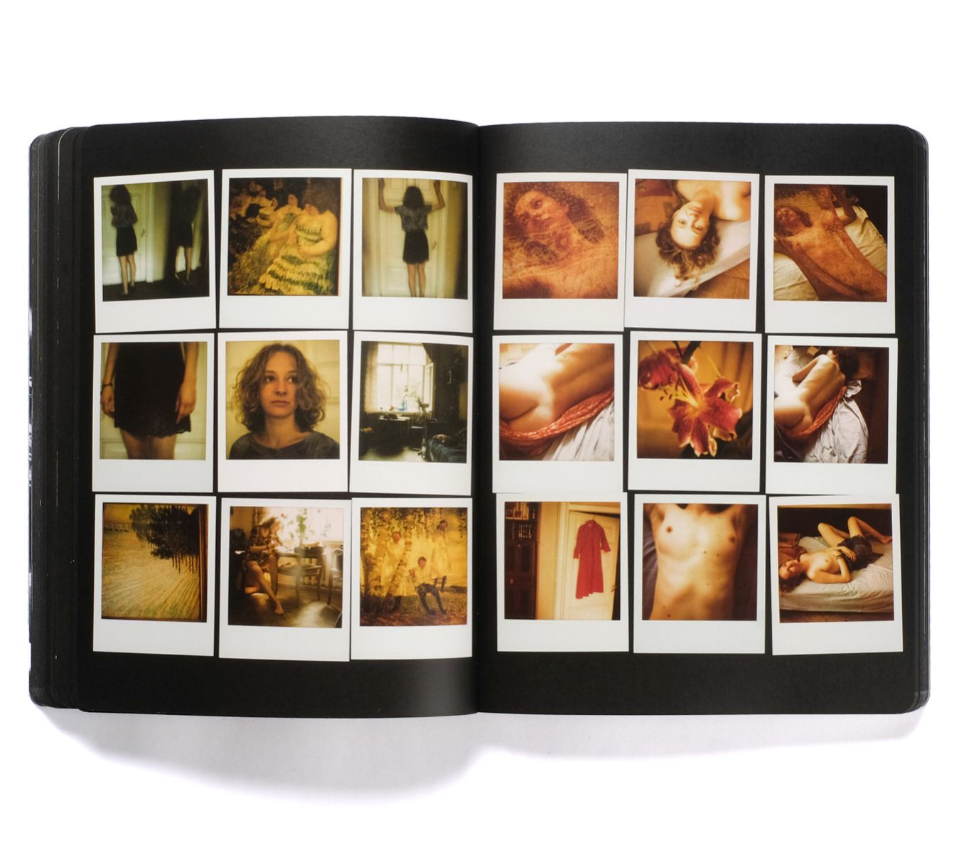 40010 | BLACK PASSPORT - Stanley Greene