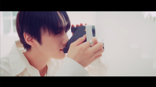50015｜2022 INI Polaroid