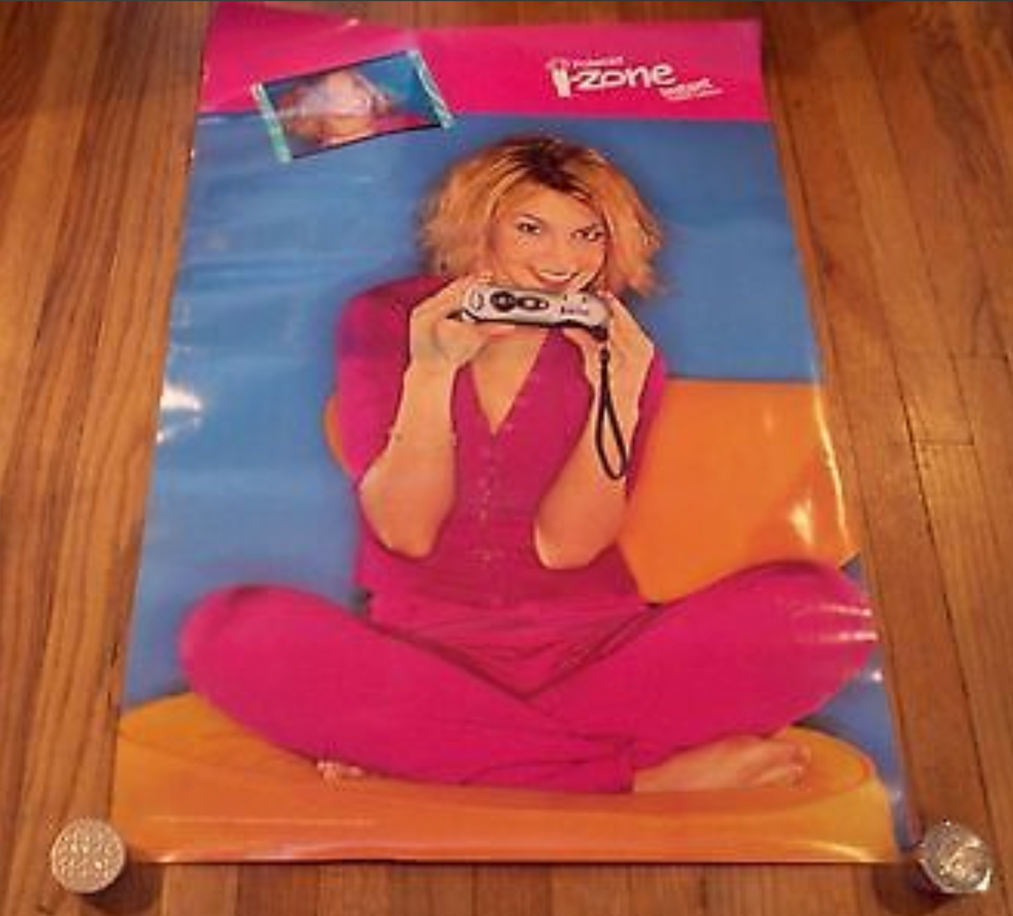 40622 | poster i-zone 01