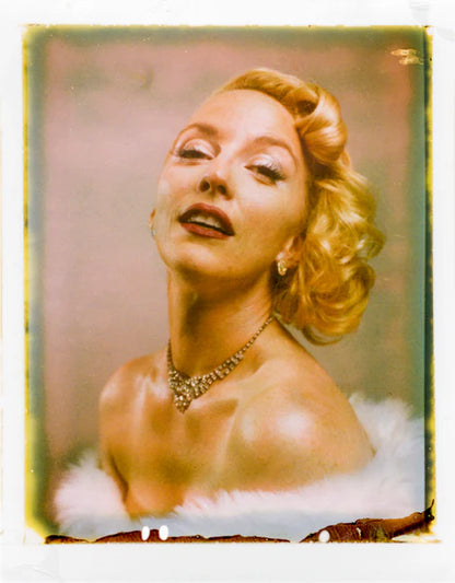 20023 | one instant 3 shots color