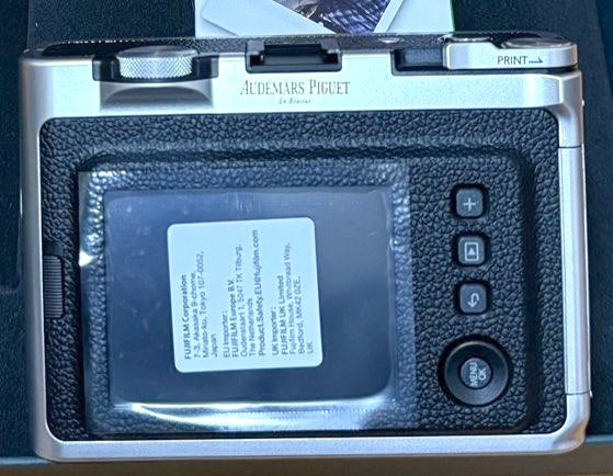 10203 | instax evo AP watch