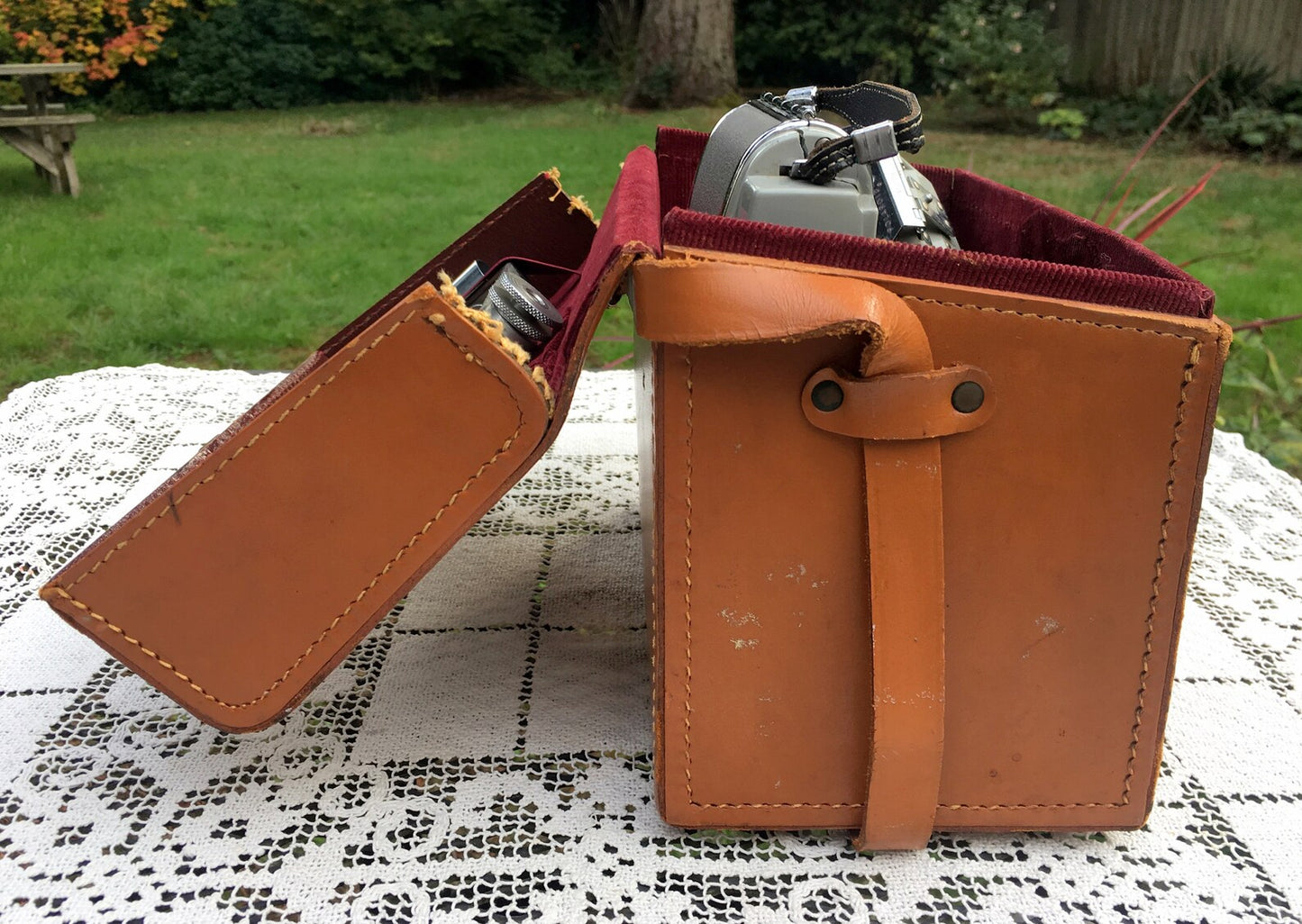 30011 | 309 leather case