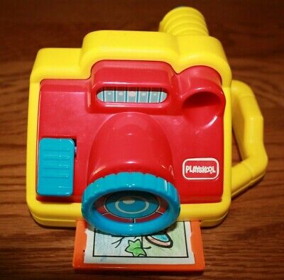 30521 | toys 1994 Playskool POP n' SHOOT Toy Camera